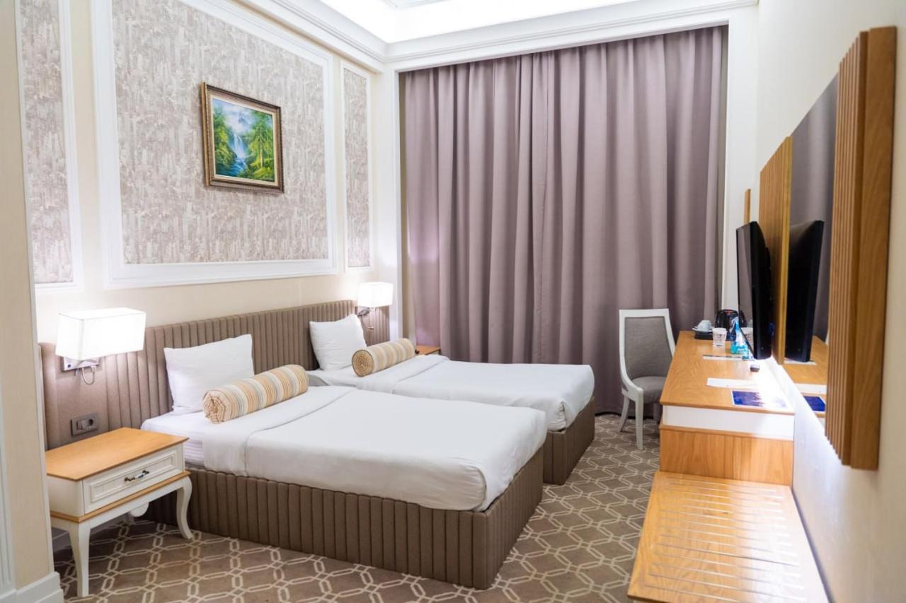 Theatrum Hotel Baku Exteriör bild