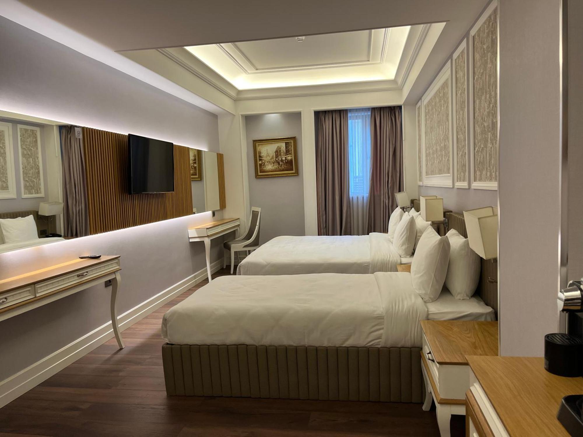 Theatrum Hotel Baku Exteriör bild